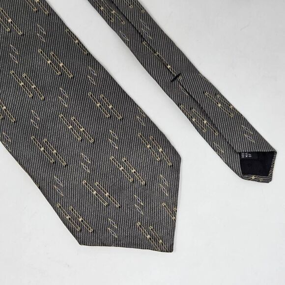 GRAHAM & LOCKWOOD LONDON ENGLAND SILK TIE TAN BLACK GEOMETRIC SATIN 4" X 59" - Picture 1 of 4
